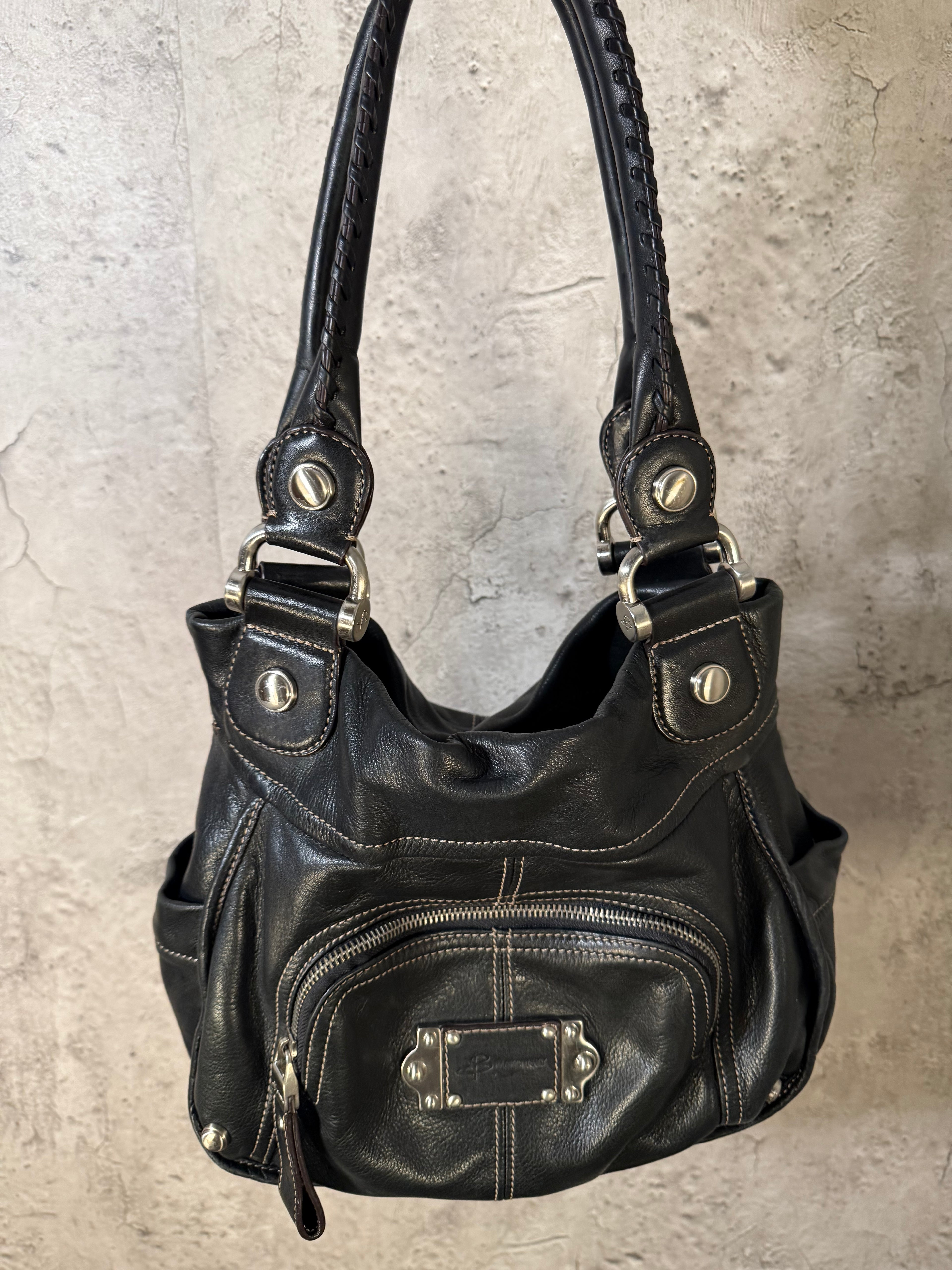 B. Makowsky Black purse W/ animal print interior