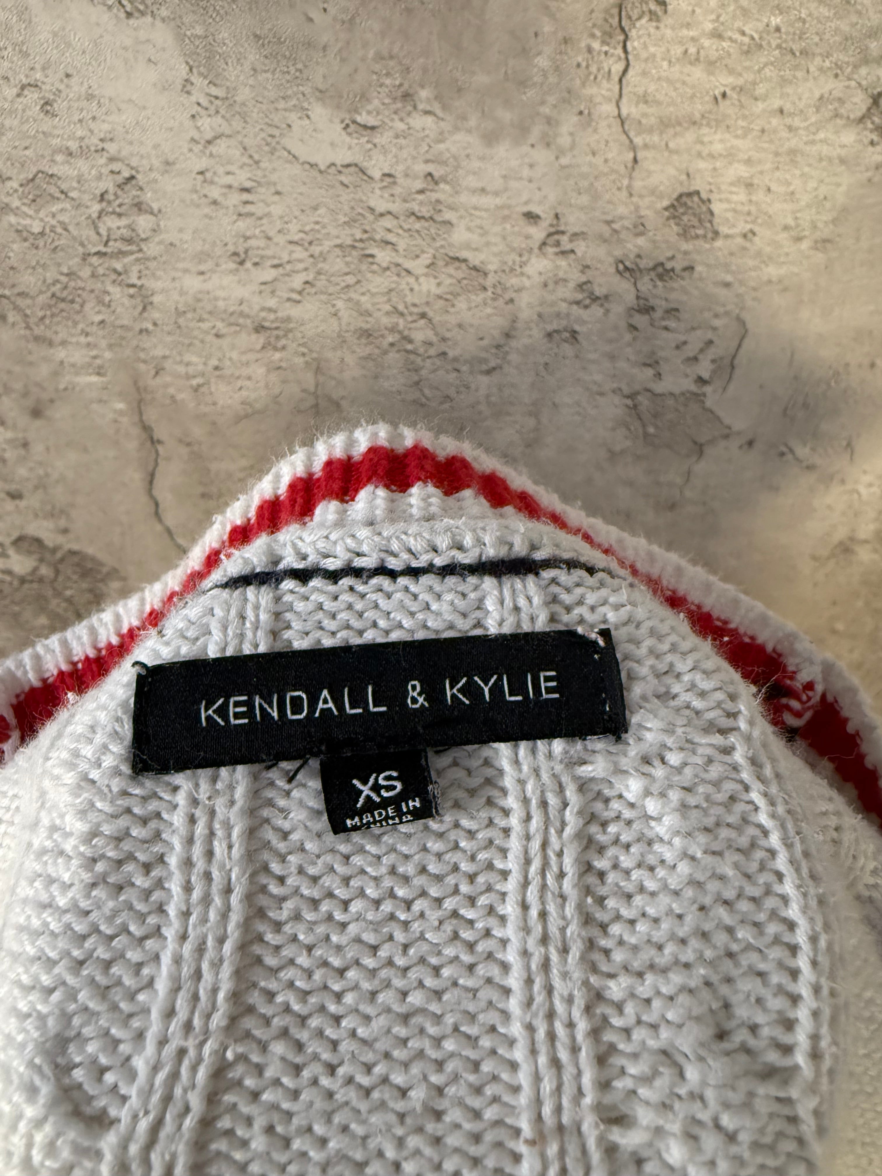 Kendall & Kylie cropped sweater