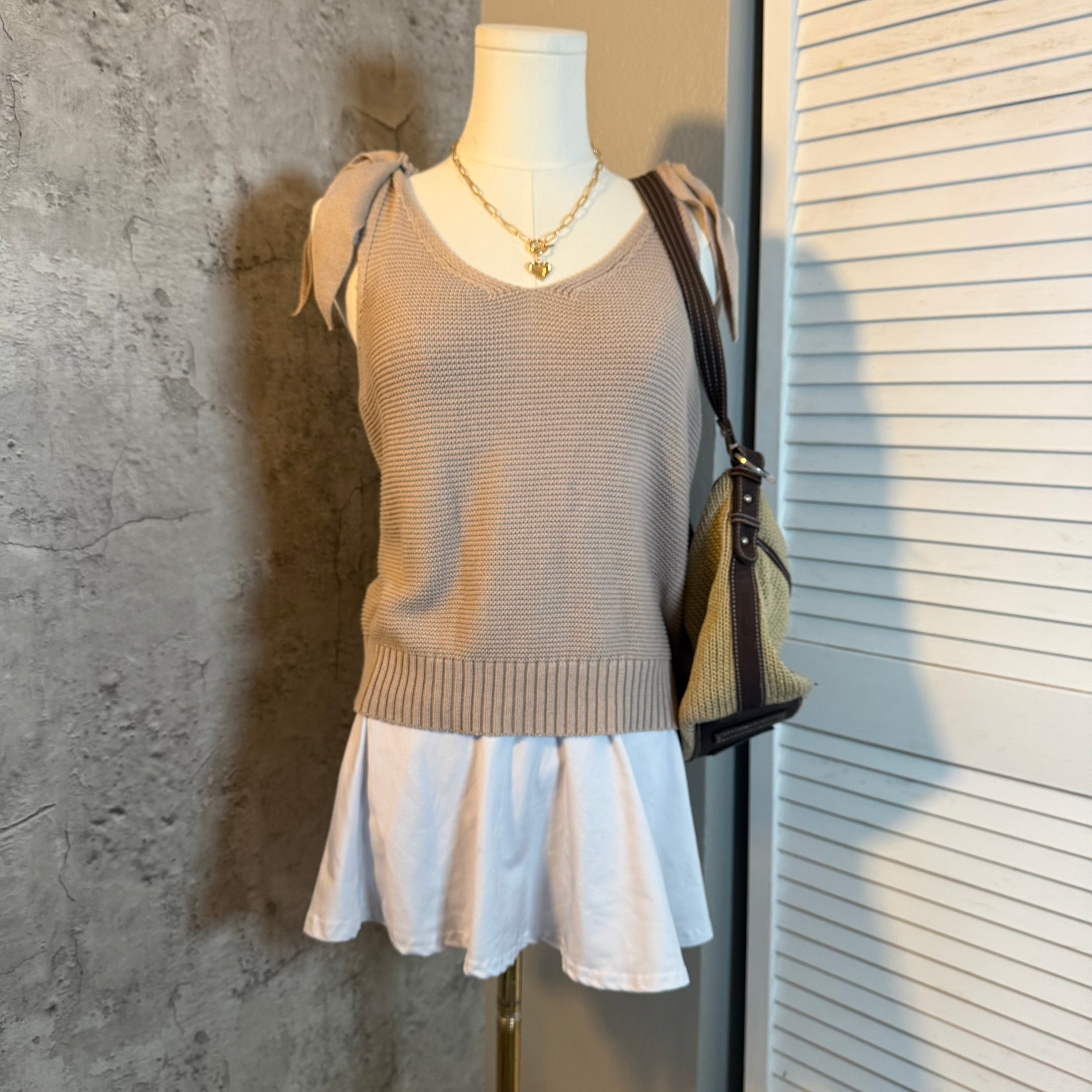 Sleeveless top