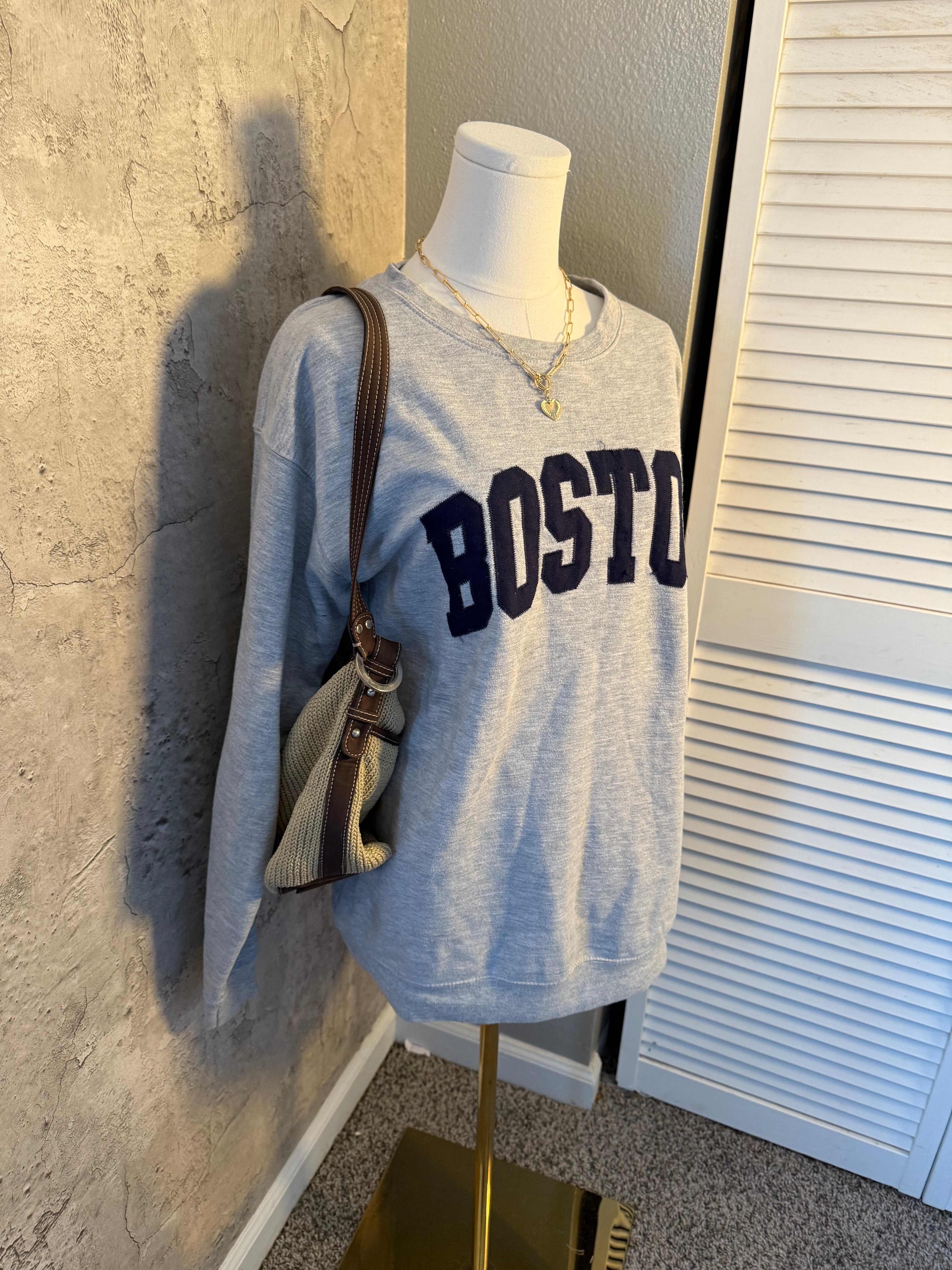 Boston crewneck