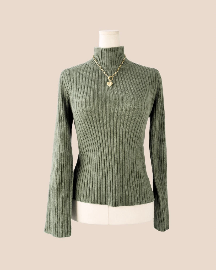 Green Turtle neck