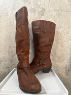 Brown boots
