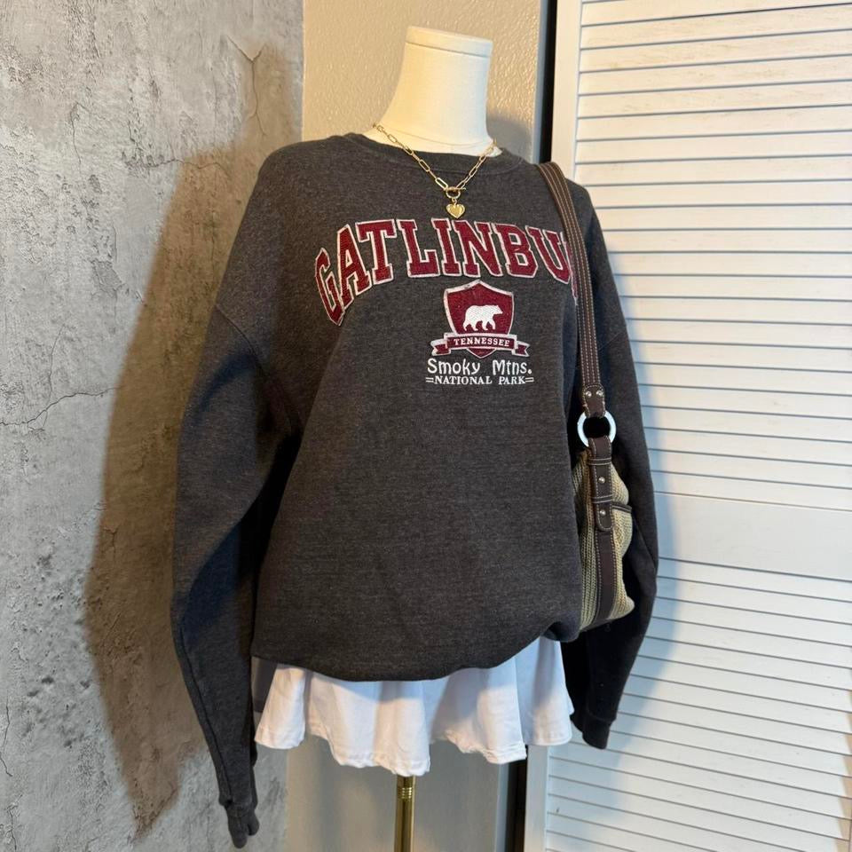 Crewneck sweater