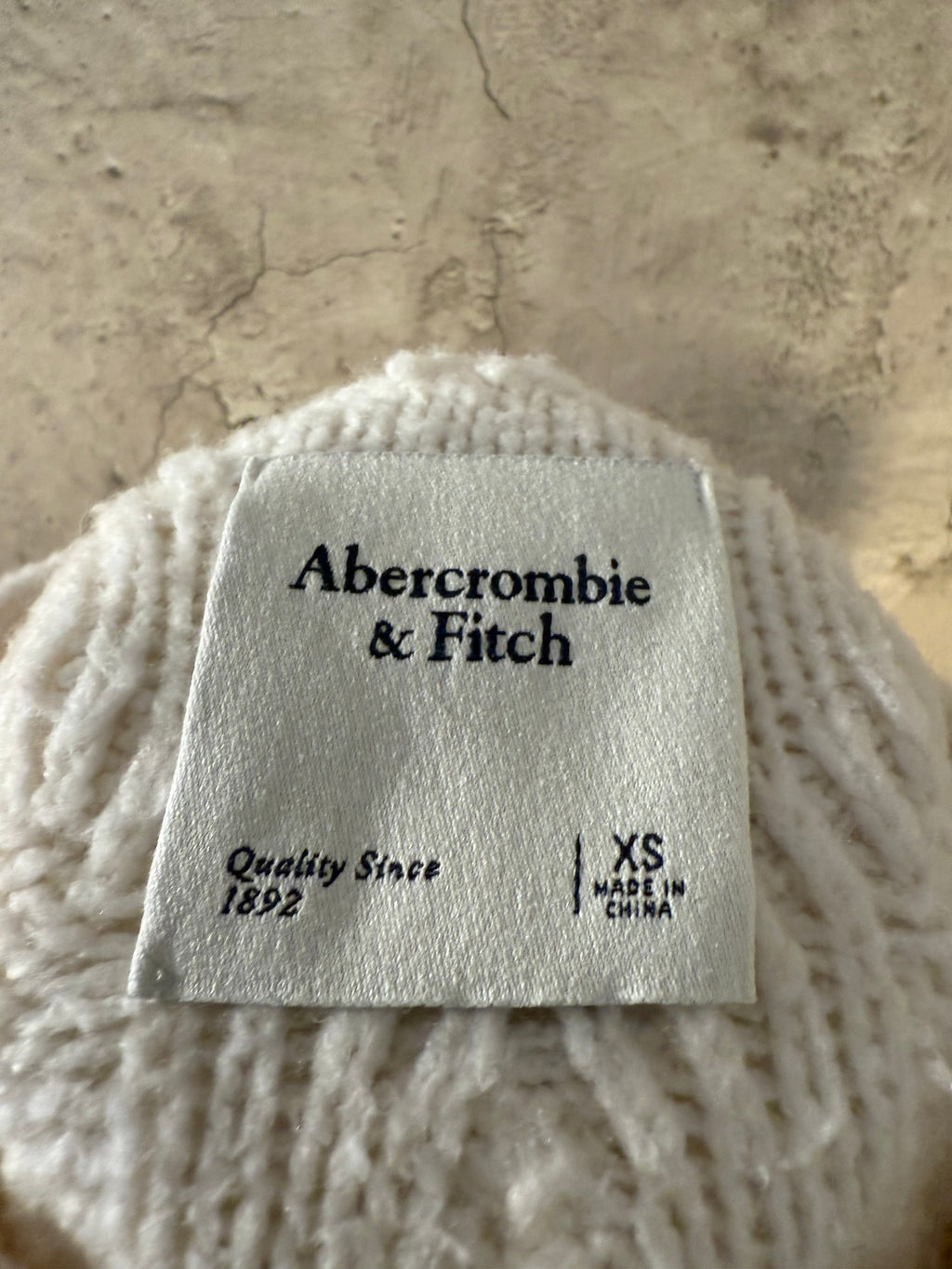 Abercrombie & Fitch turtle neck