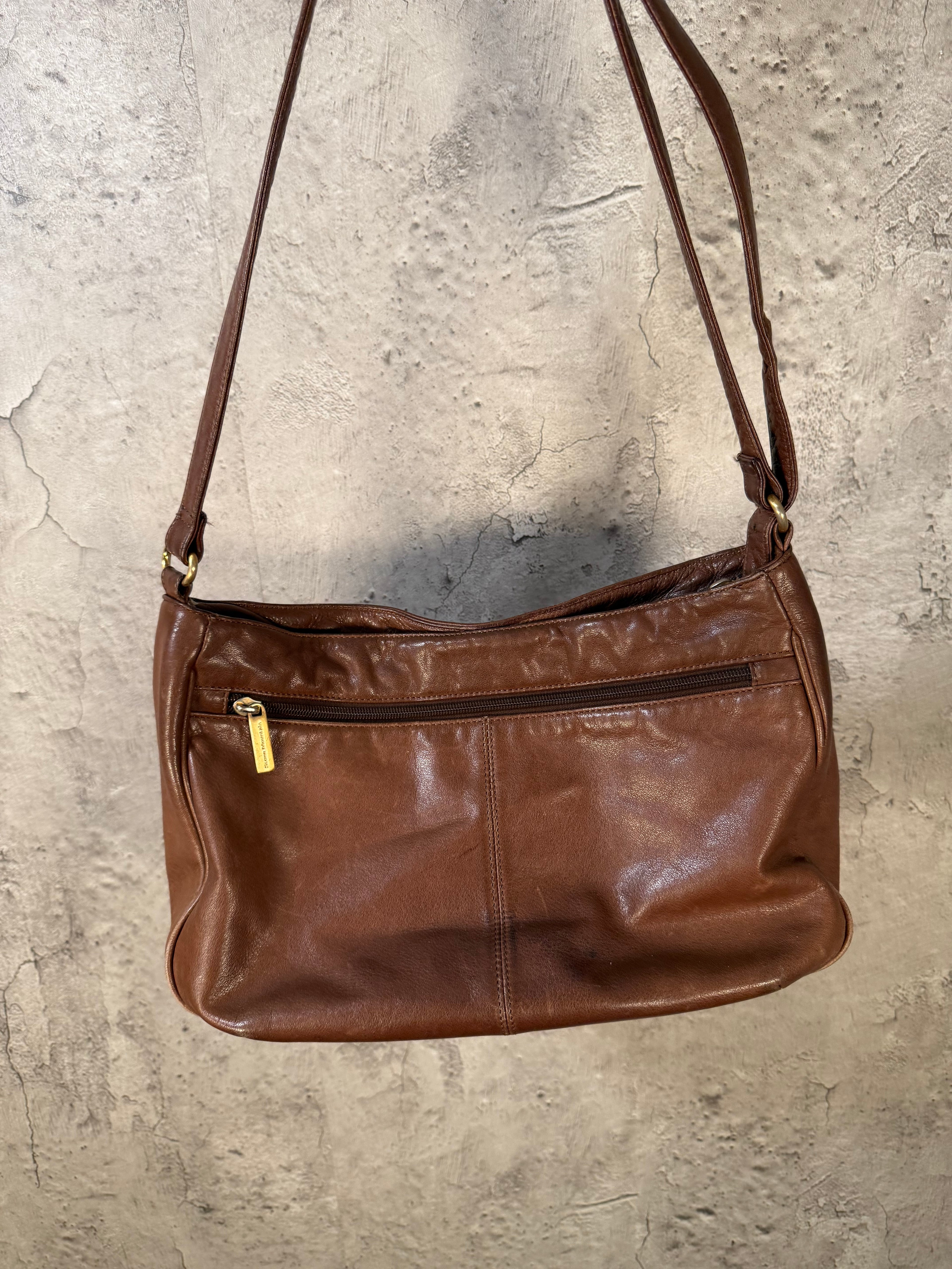 Leather bag