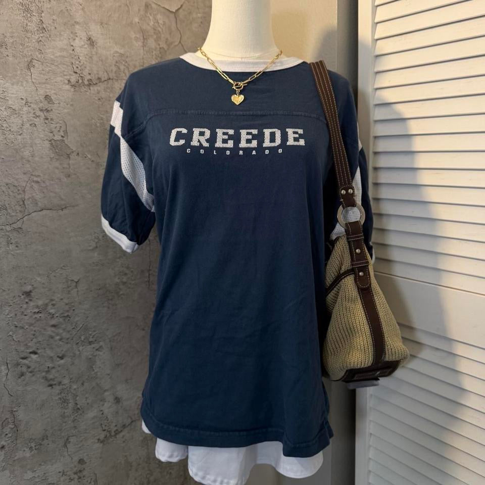 Navy tee