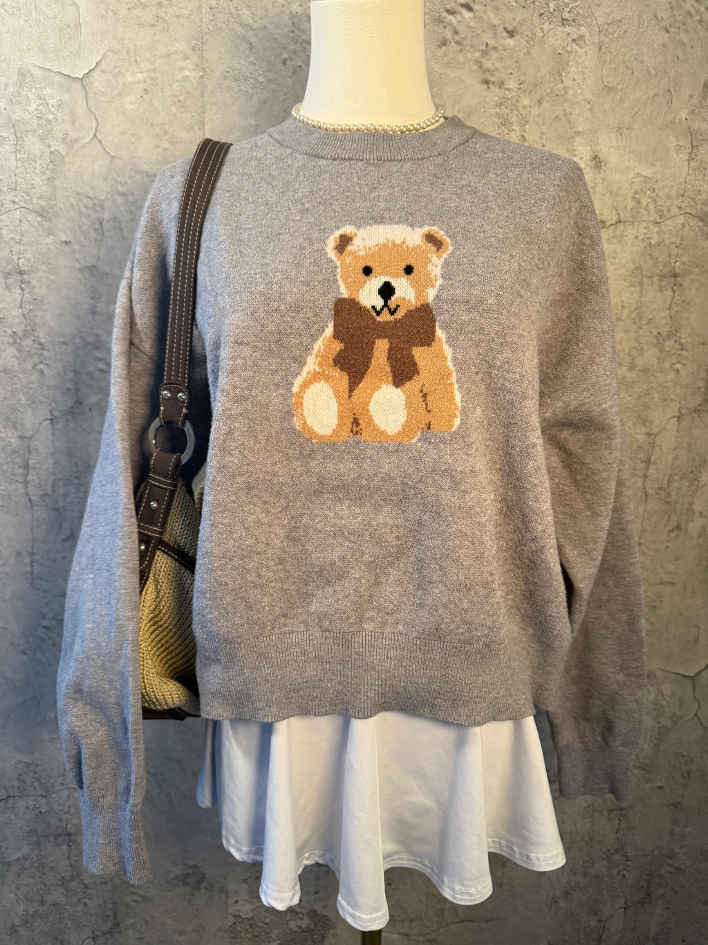 Crewneck sweater