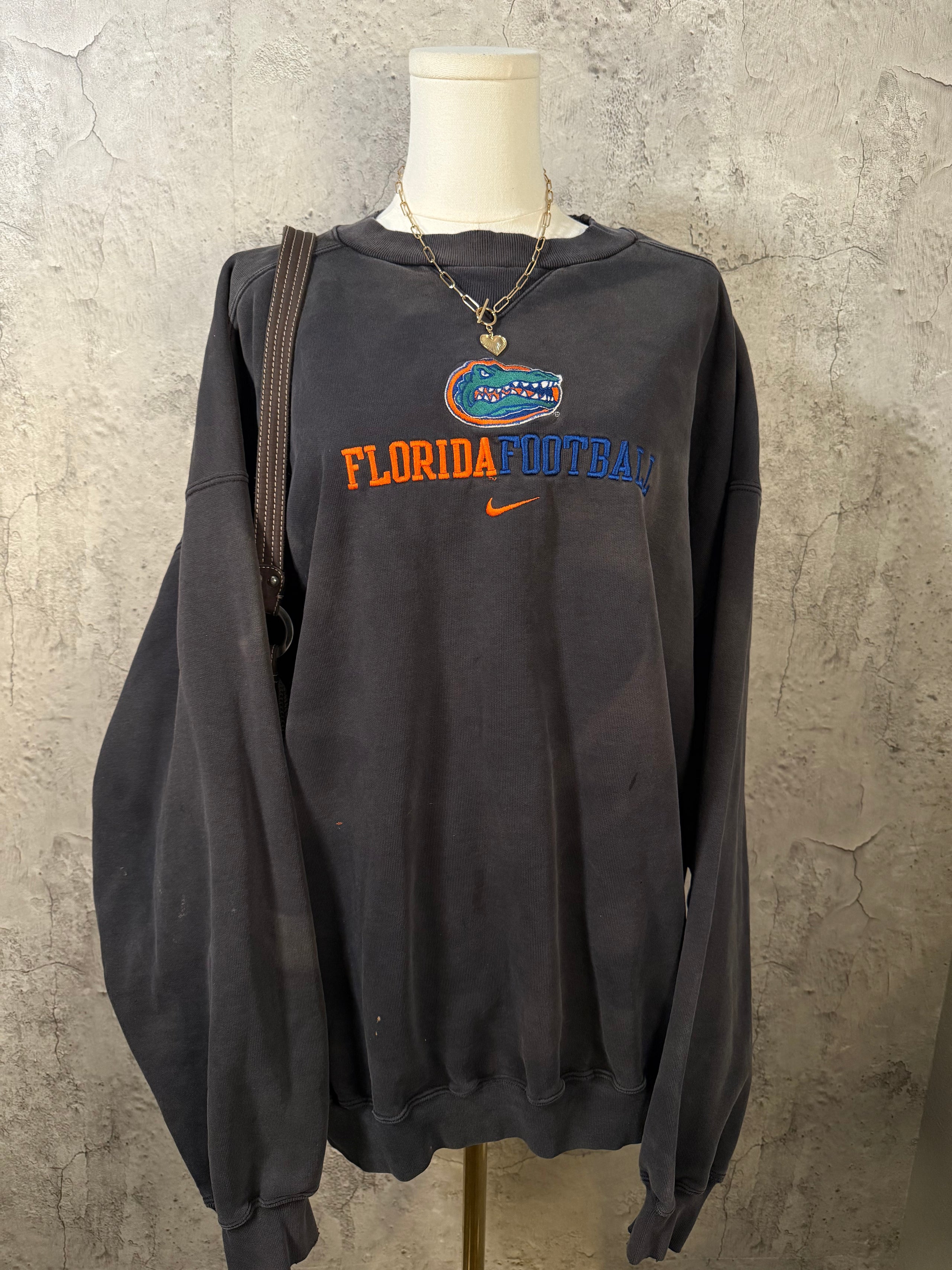 UF distressed crewneck