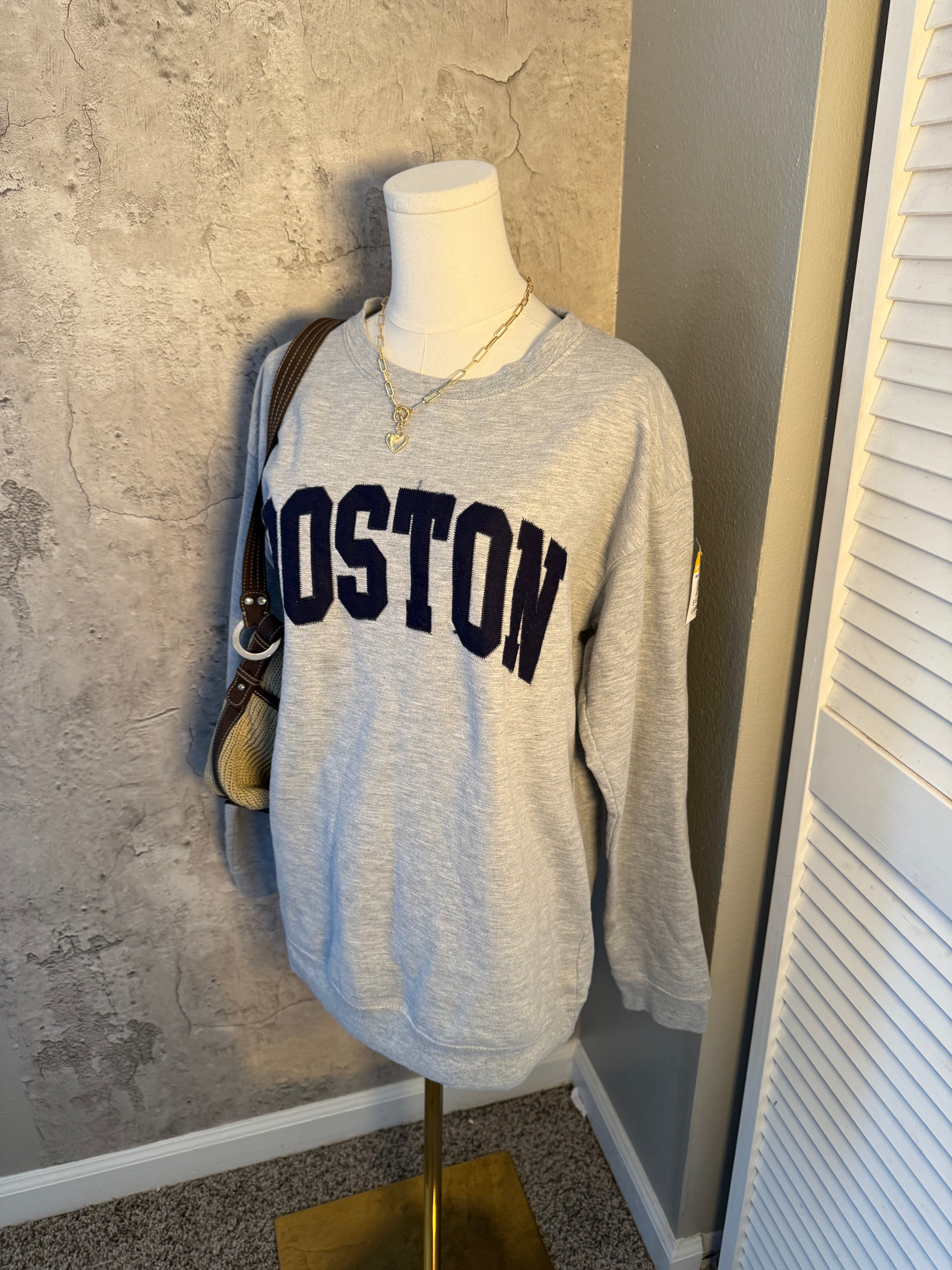 Boston crewneck