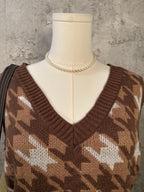Sleeveless Top