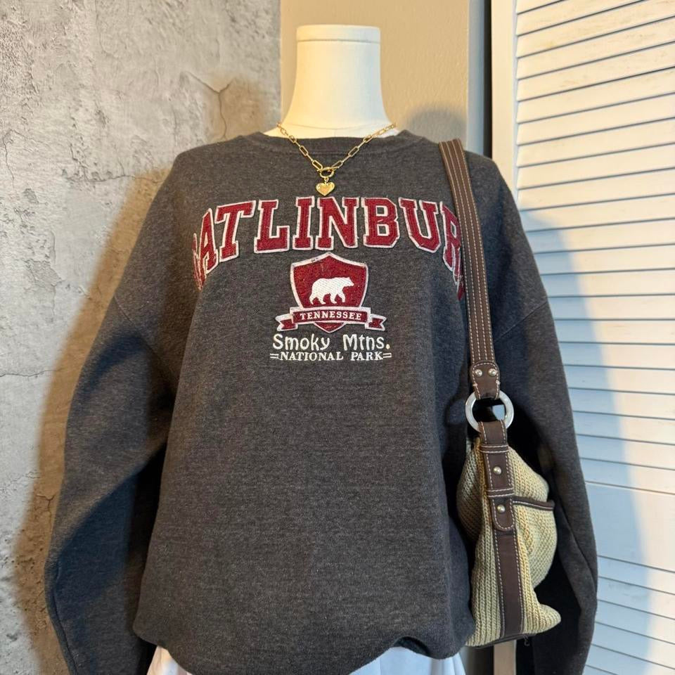 Crewneck sweater