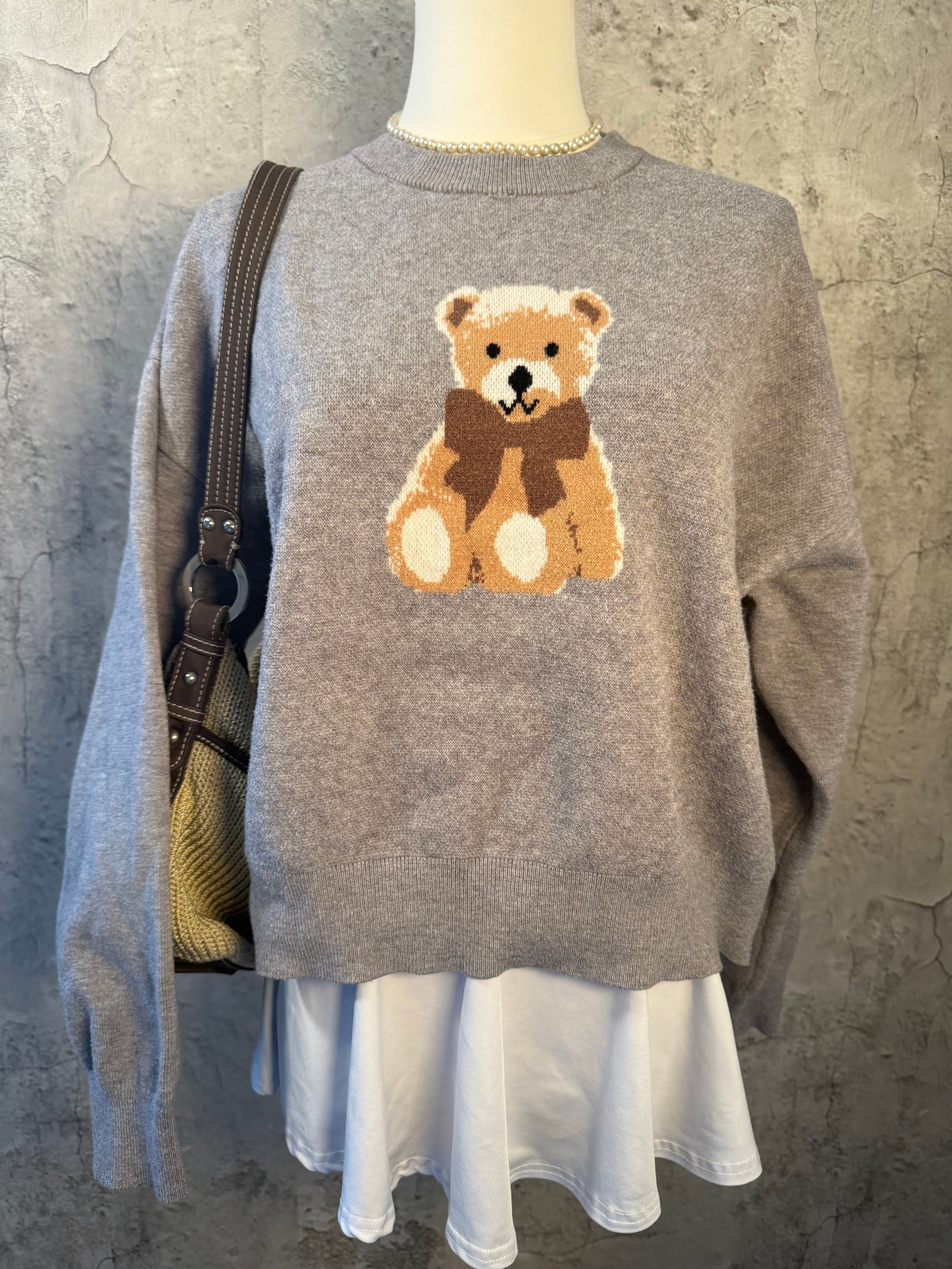 Crewneck sweater
