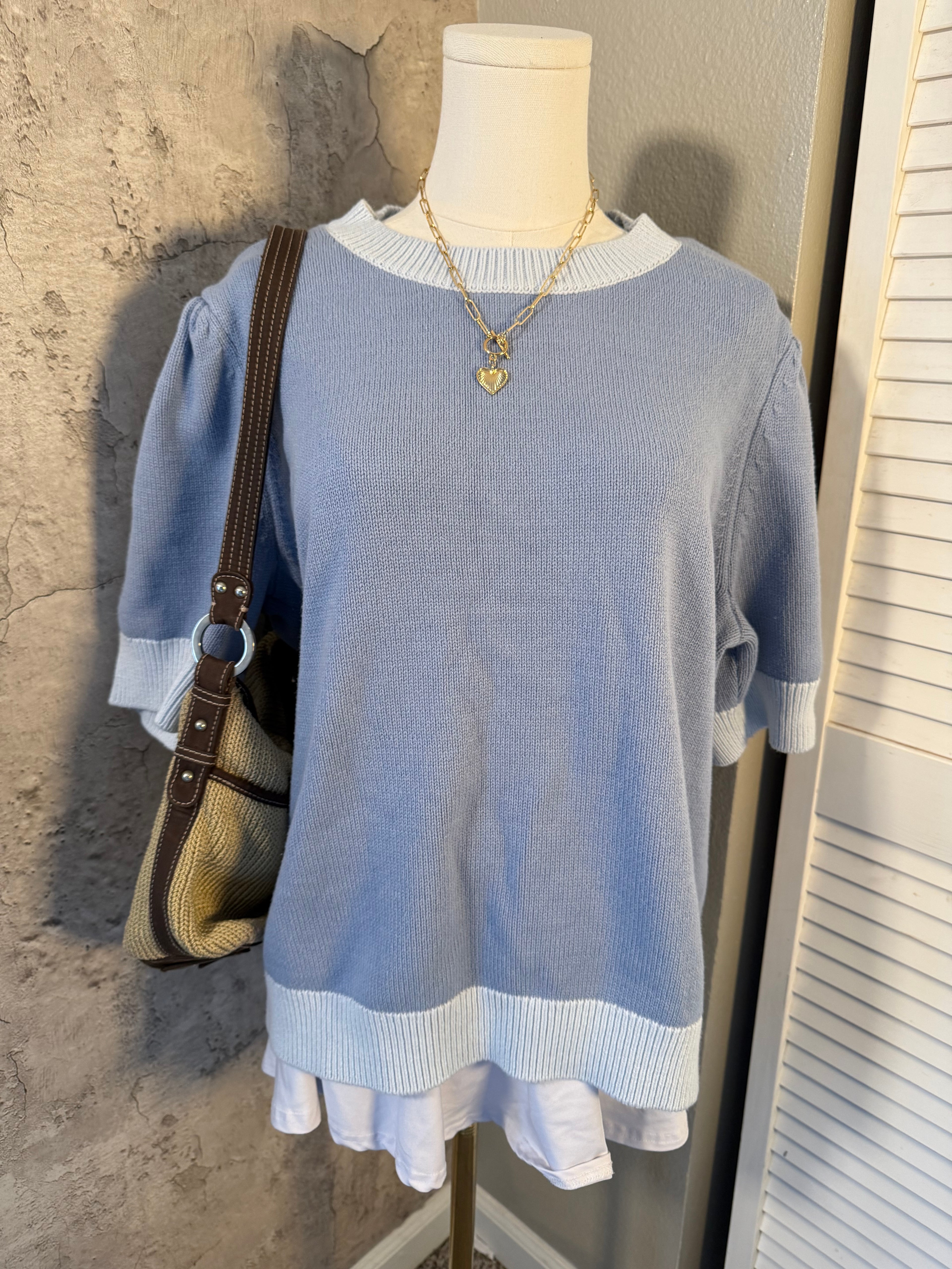UNC blue top