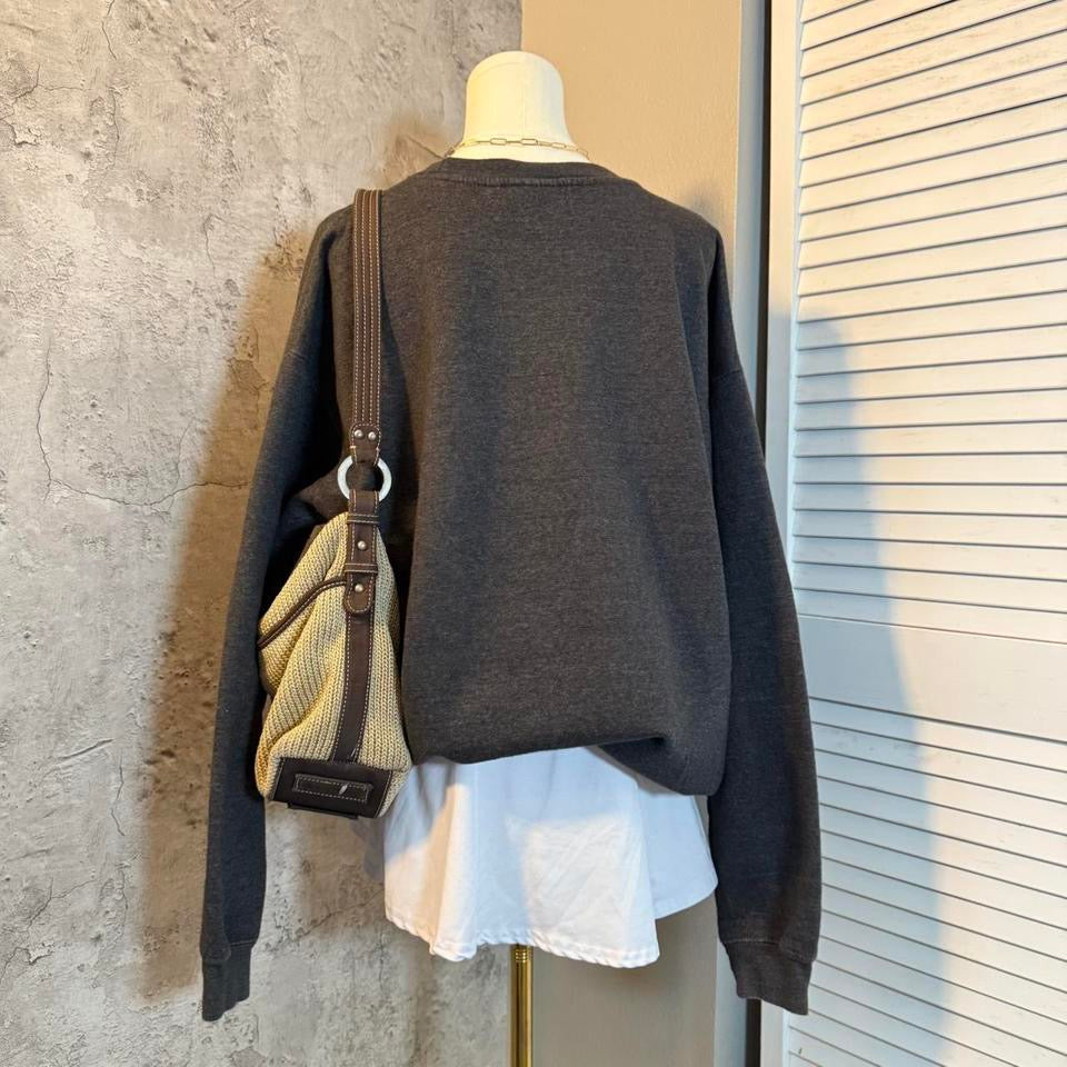 Crewneck sweater