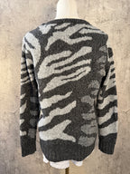 Gray sweatshirt