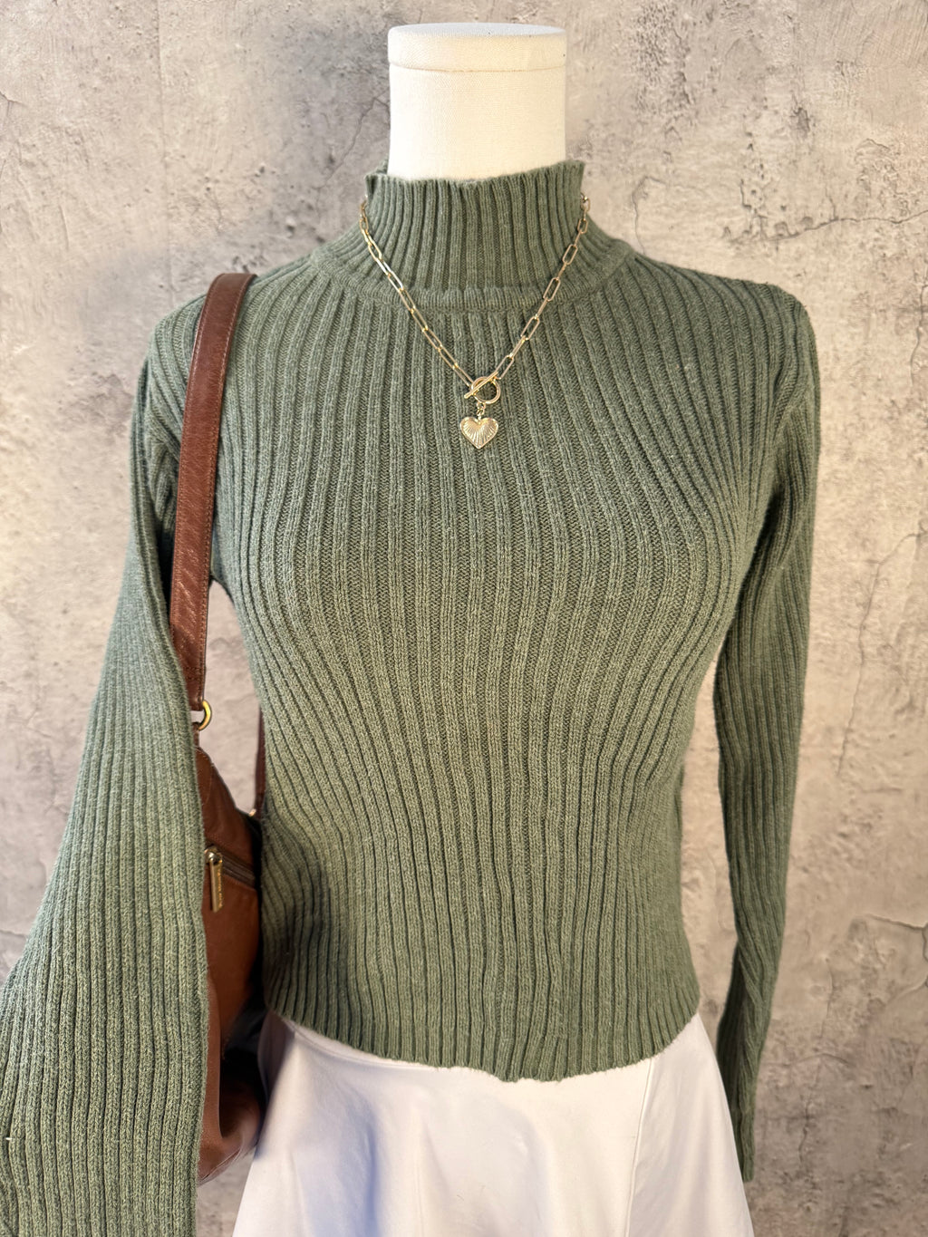 Green Turtle neck