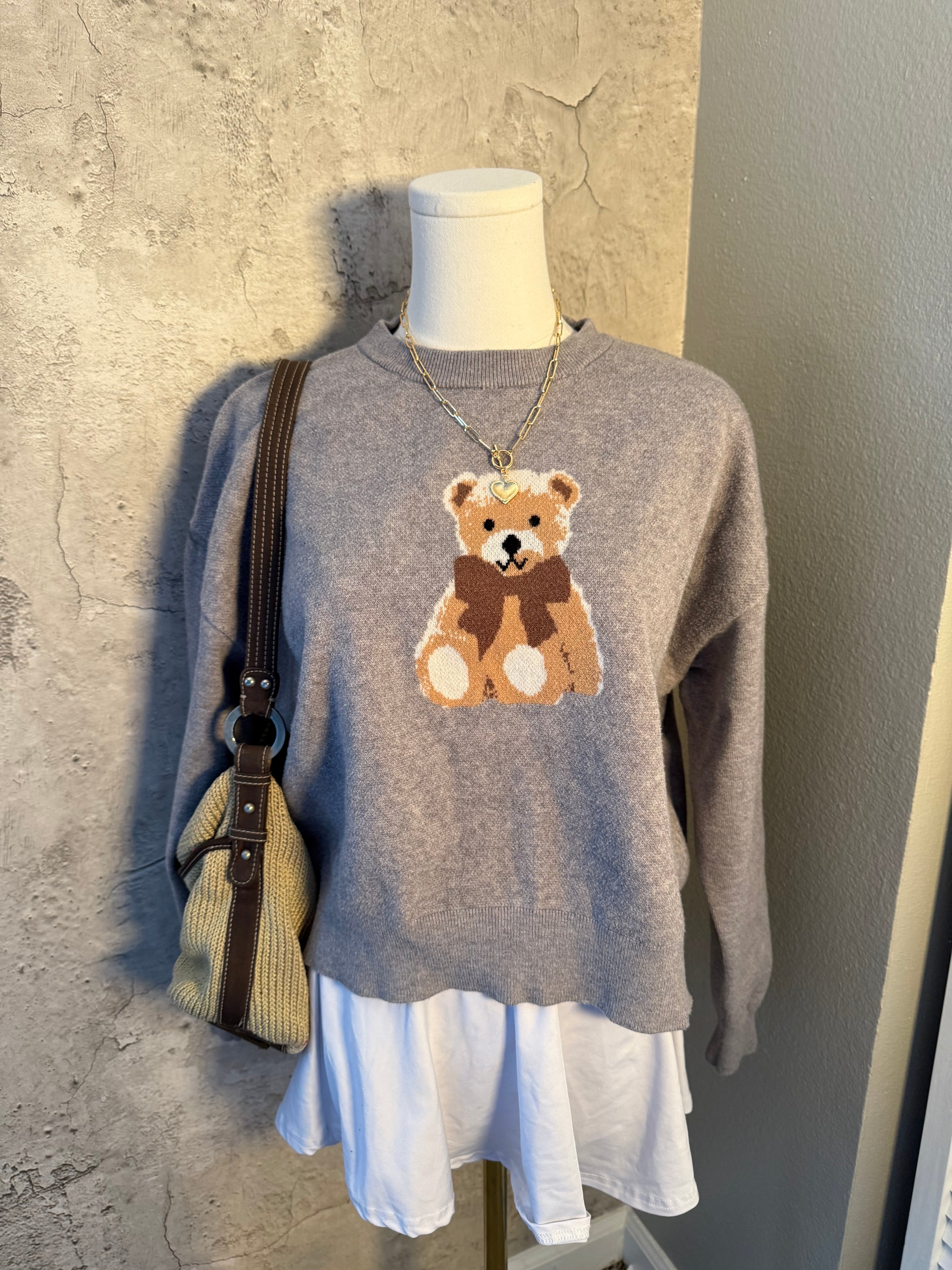 Crewneck sweater
