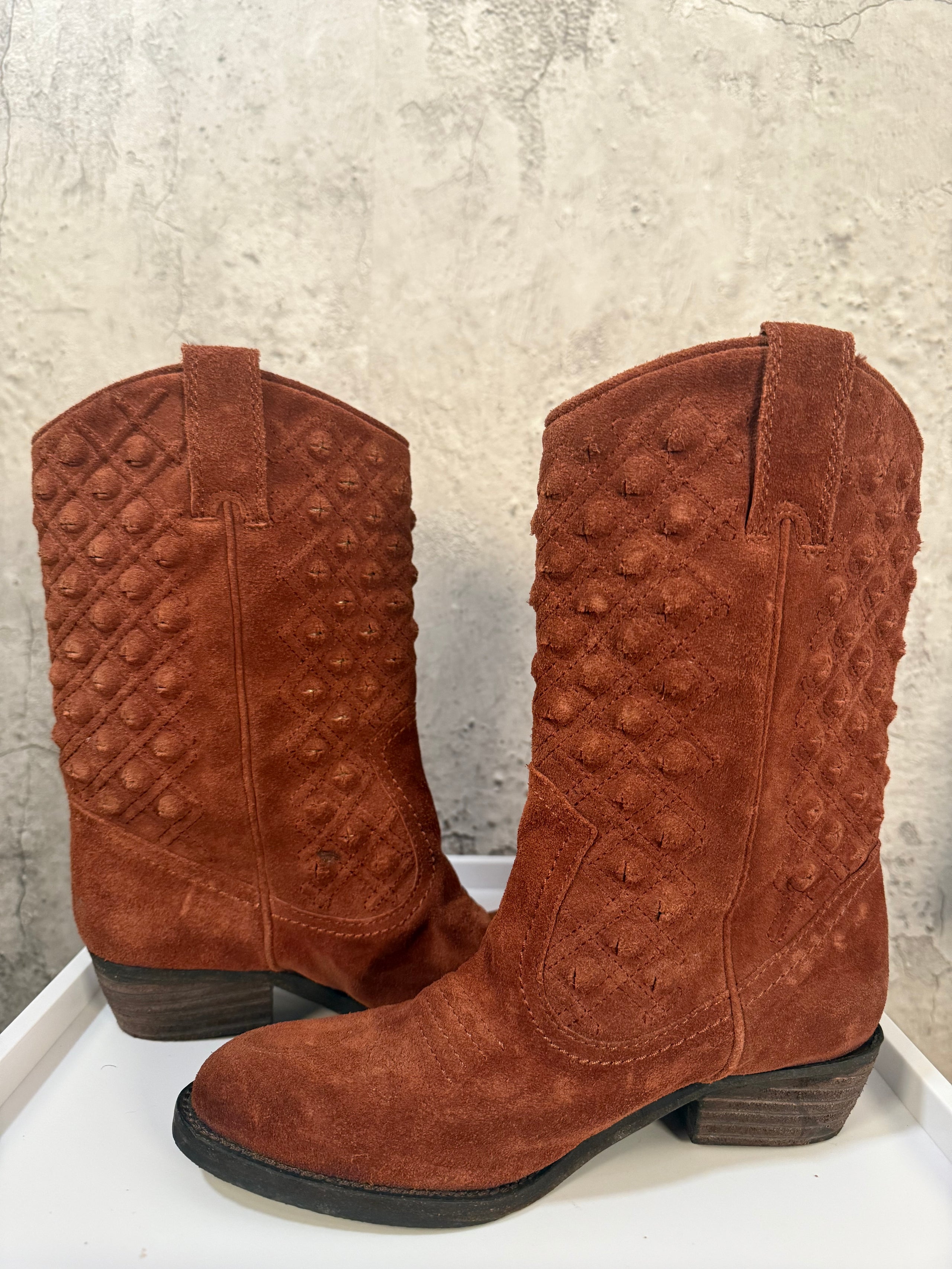Lucky brand suede Boots